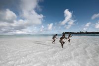 Ni Vanuatu Men (c) Jimmy Nelson Pictures
