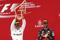 F1 GP AUT 2017 Bottas Ricciardo (c) GEPA Pictures Red Bull Content Pool